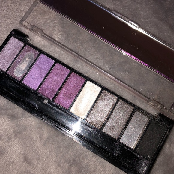 Make up/ eyeshadow/face powder/ eyeliner/ brush/ contouring/ eye palettes - Picture 8 of 16